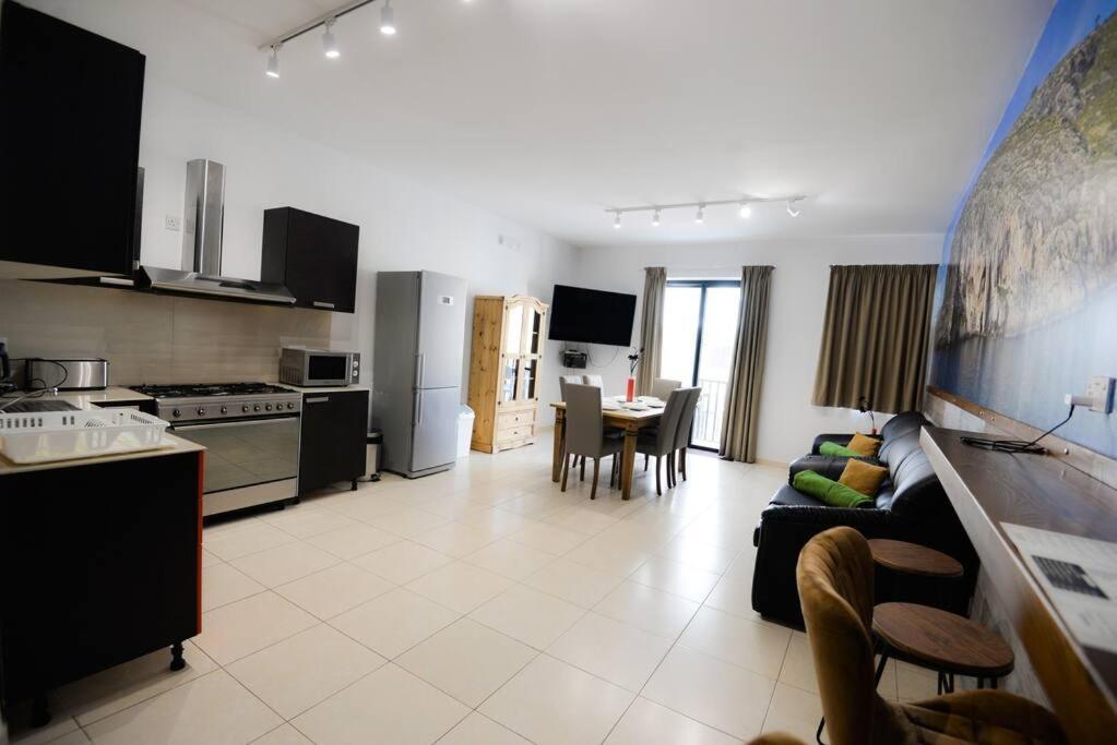 Seaside Xlendi Apartment Ngoại thất bức ảnh